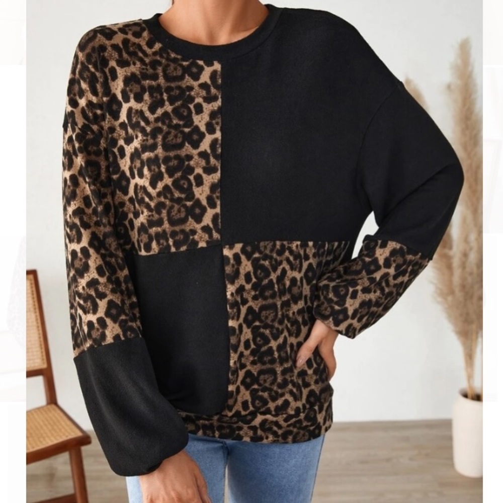 🆕NEW🛍️Geometric Leopard Print Pullover 🐾 - Picture 6 of 6